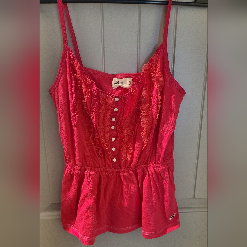Hollister Tank